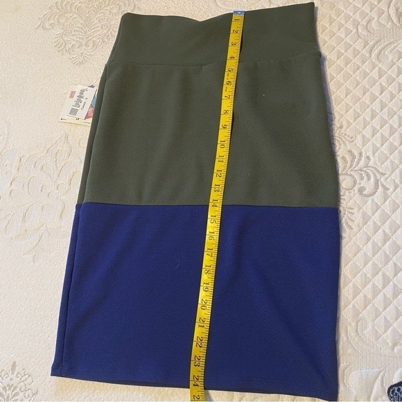 LulaRoe Cassie Navy and Green Pencil Skirt Small - Picture 5 of 6